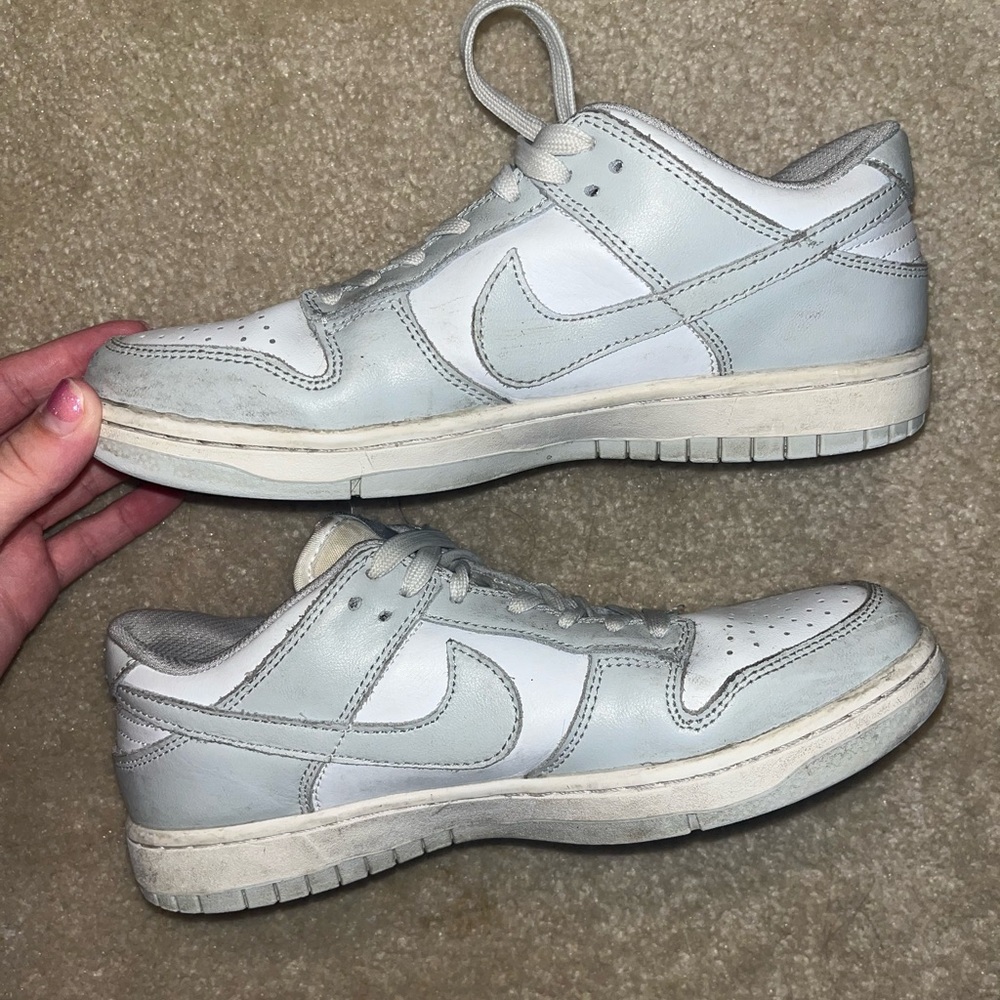 Grey and white Nike dunks